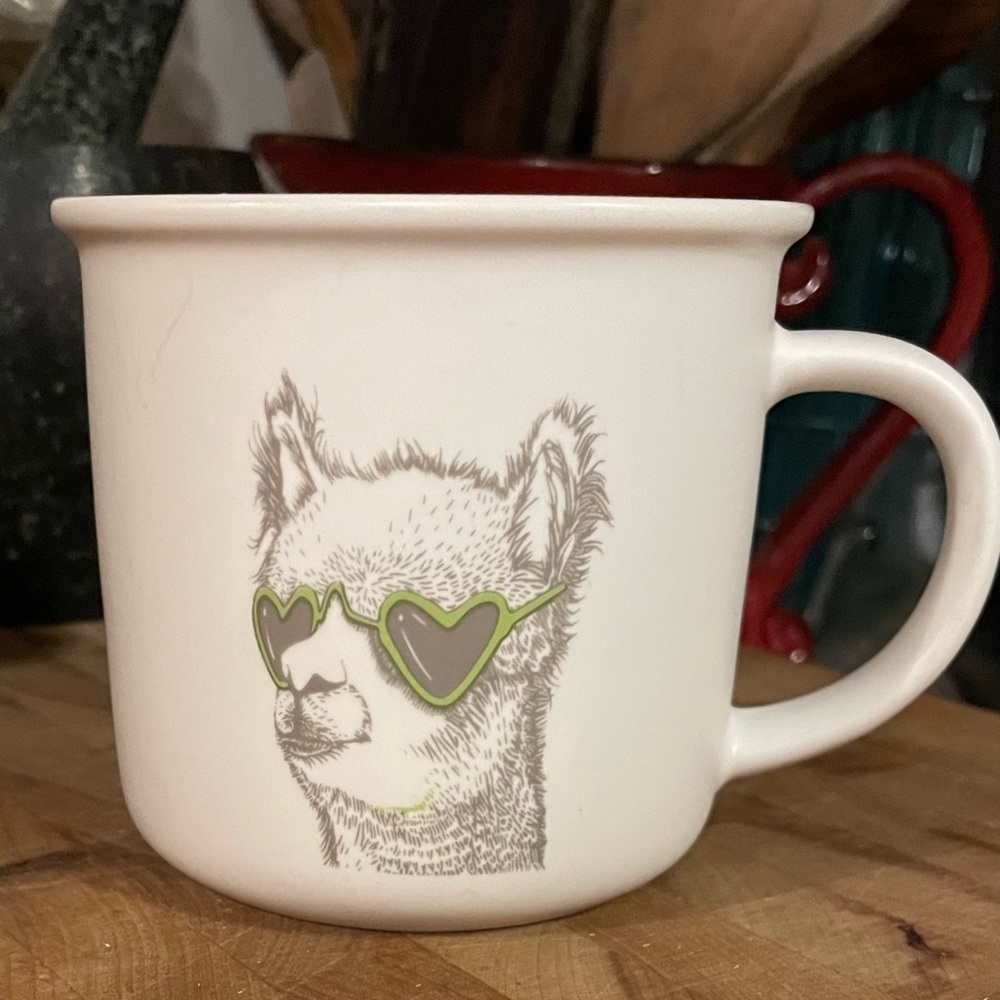 1 Lama mug. EcoOne Adorable